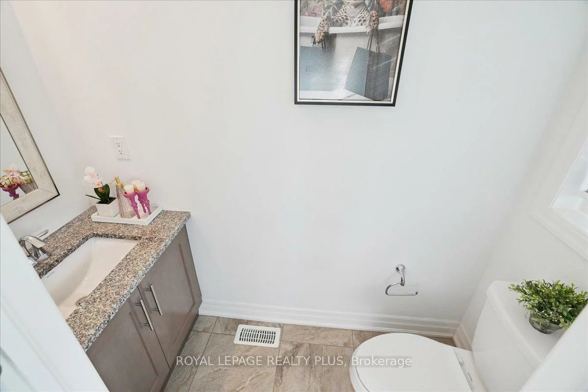 1416, Lakeport, 1010 - JM Joshua Meadows, Oakville
