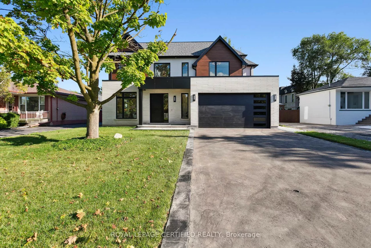 2082, Bridge, 1020 - WO West, Oakville