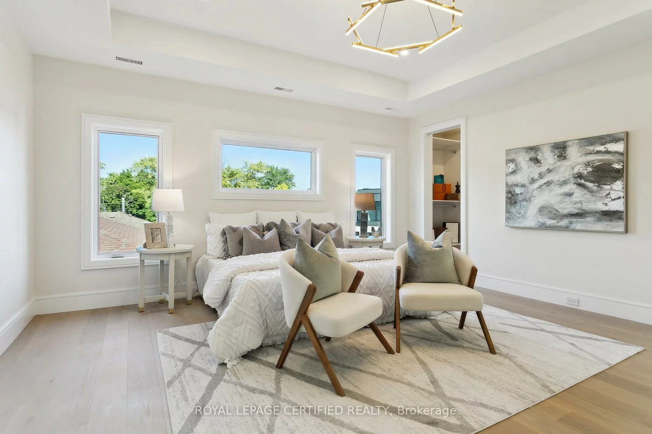2082, Bridge, 1020 - WO West, Oakville