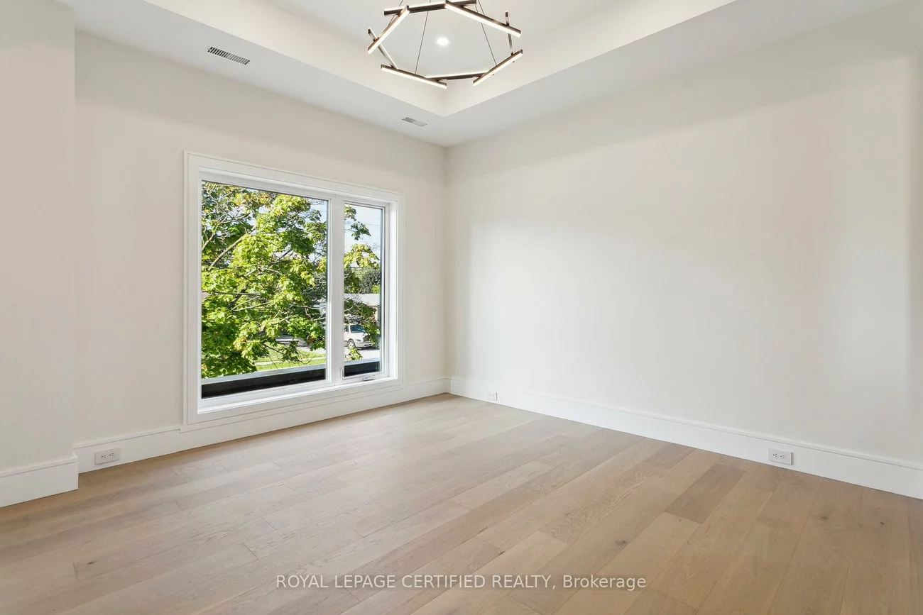 2082, Bridge, 1020 - WO West, Oakville