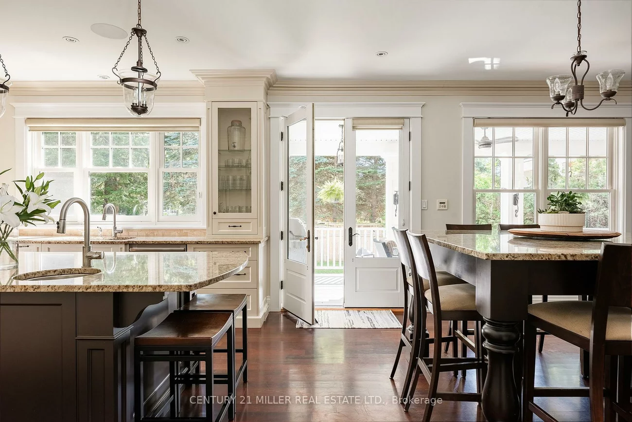 80, Cox, 1011 - MO Morrison, Oakville