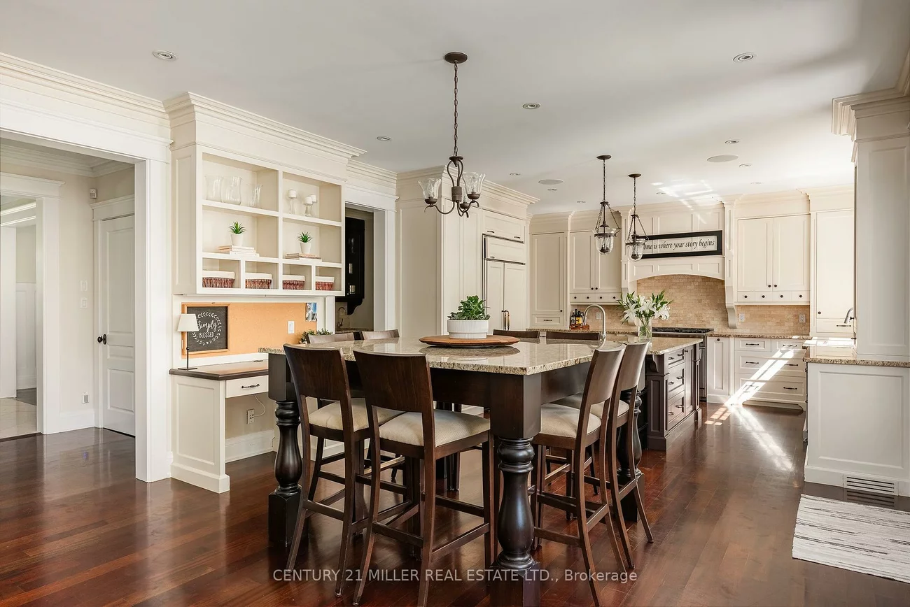 80, Cox, 1011 - MO Morrison, Oakville