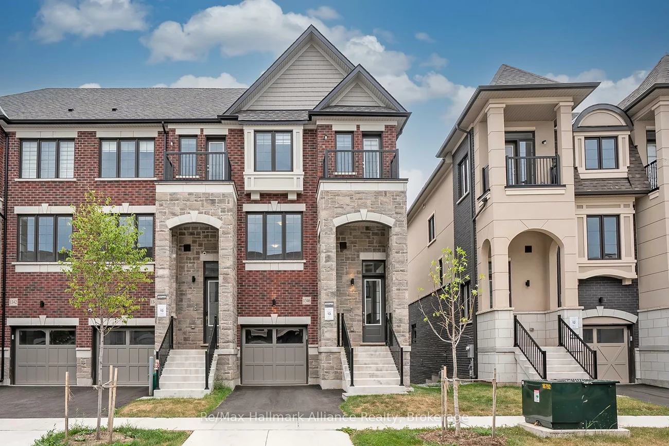1346, Kaniv, 1012 - NW Northwest, Oakville