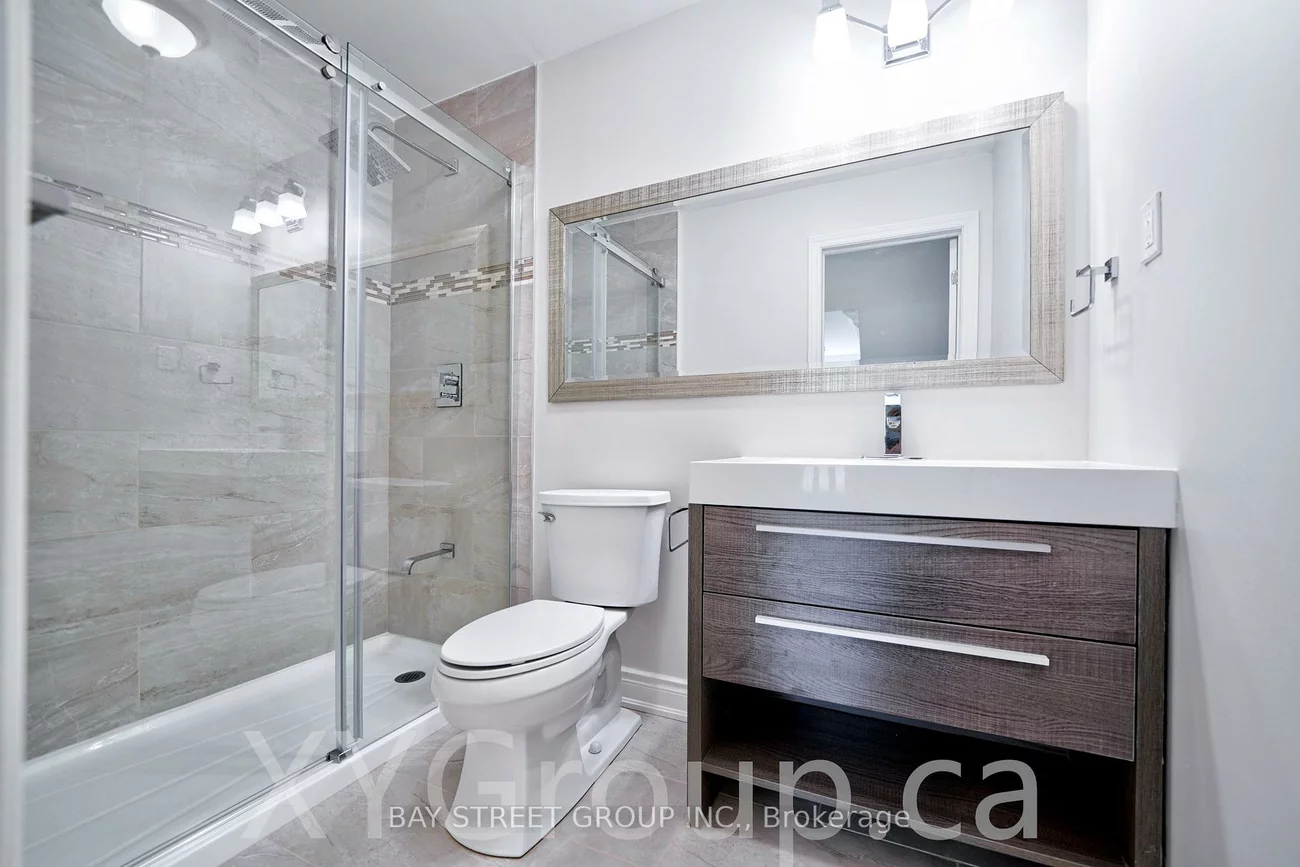 2273, Woodfield, 1015 - RO River Oaks, Oakville