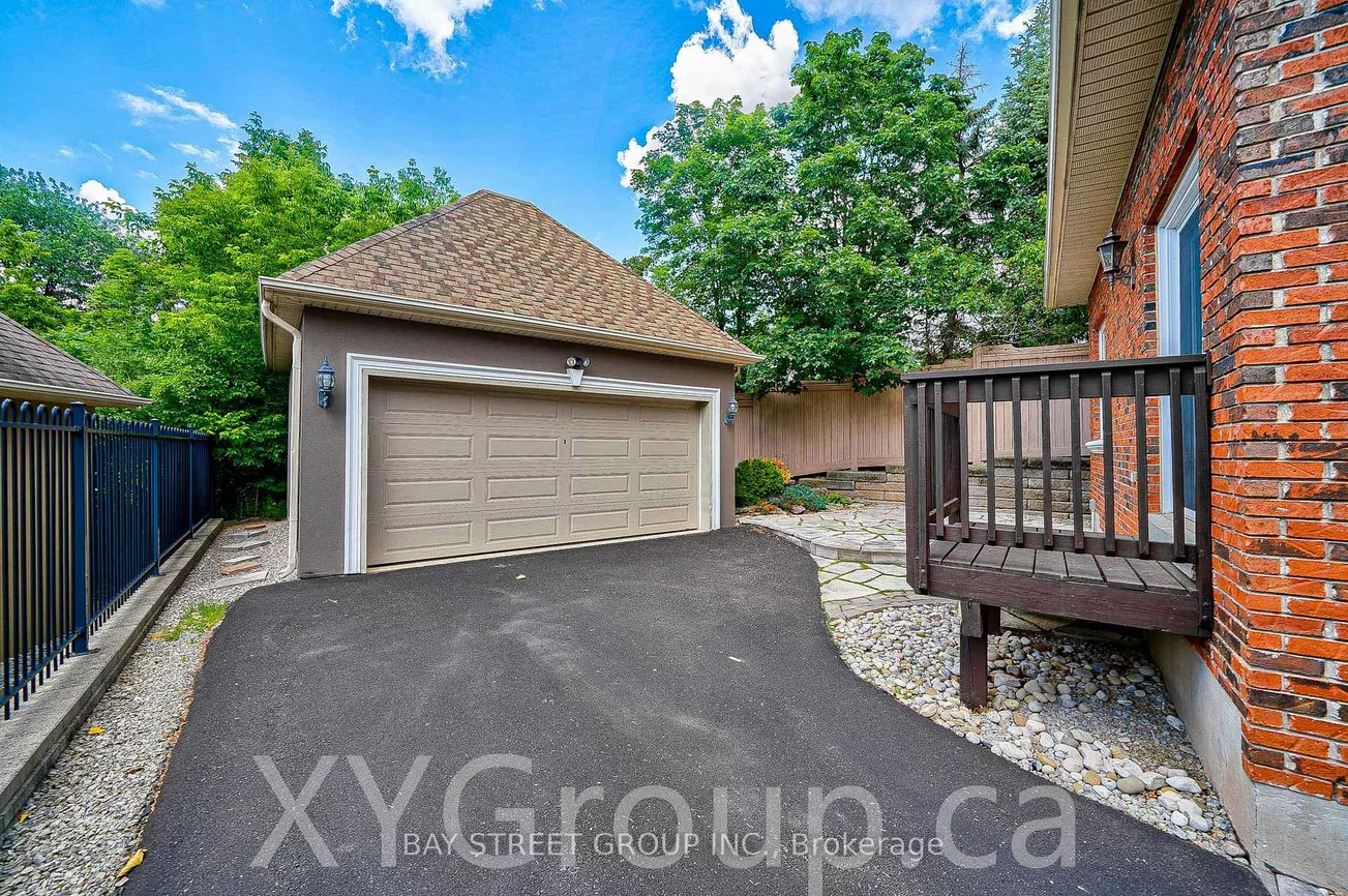 2273, Woodfield, 1015 - RO River Oaks, Oakville