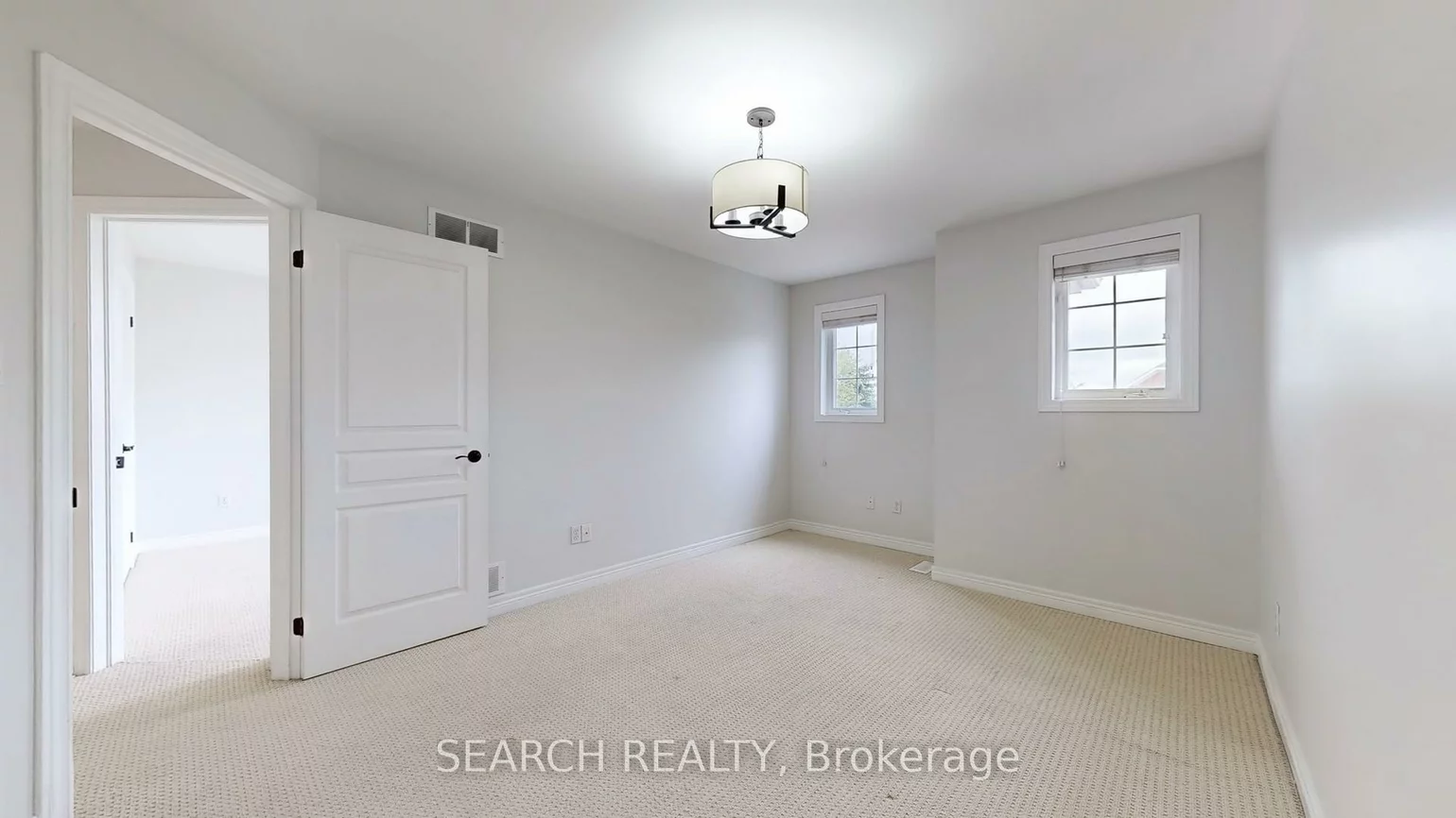2280, Highcroft, 1022 - WT West Oak Trails, Oakville
