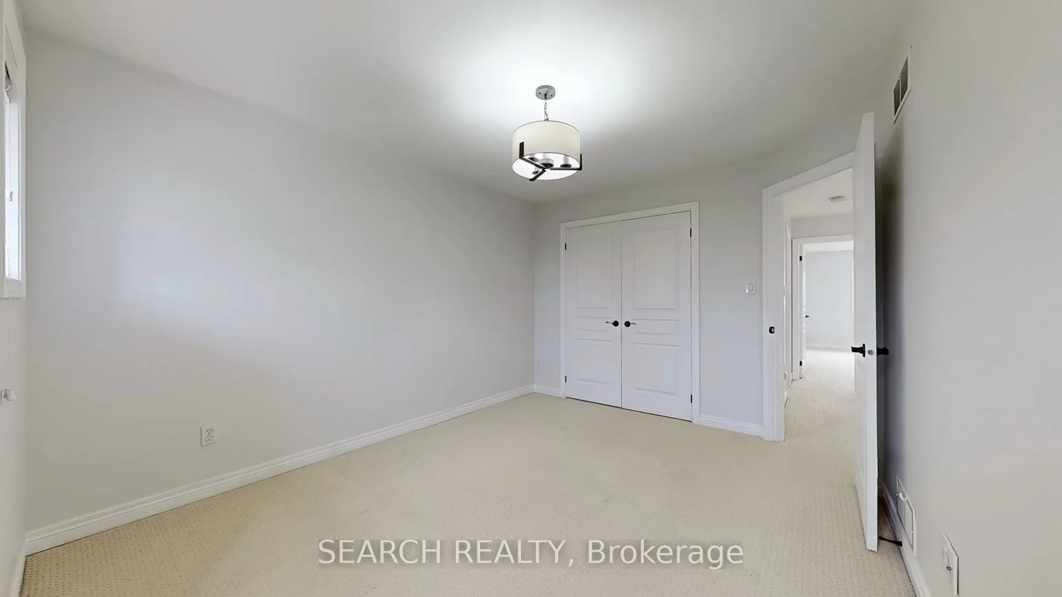 2280, Highcroft, 1022 - WT West Oak Trails, Oakville