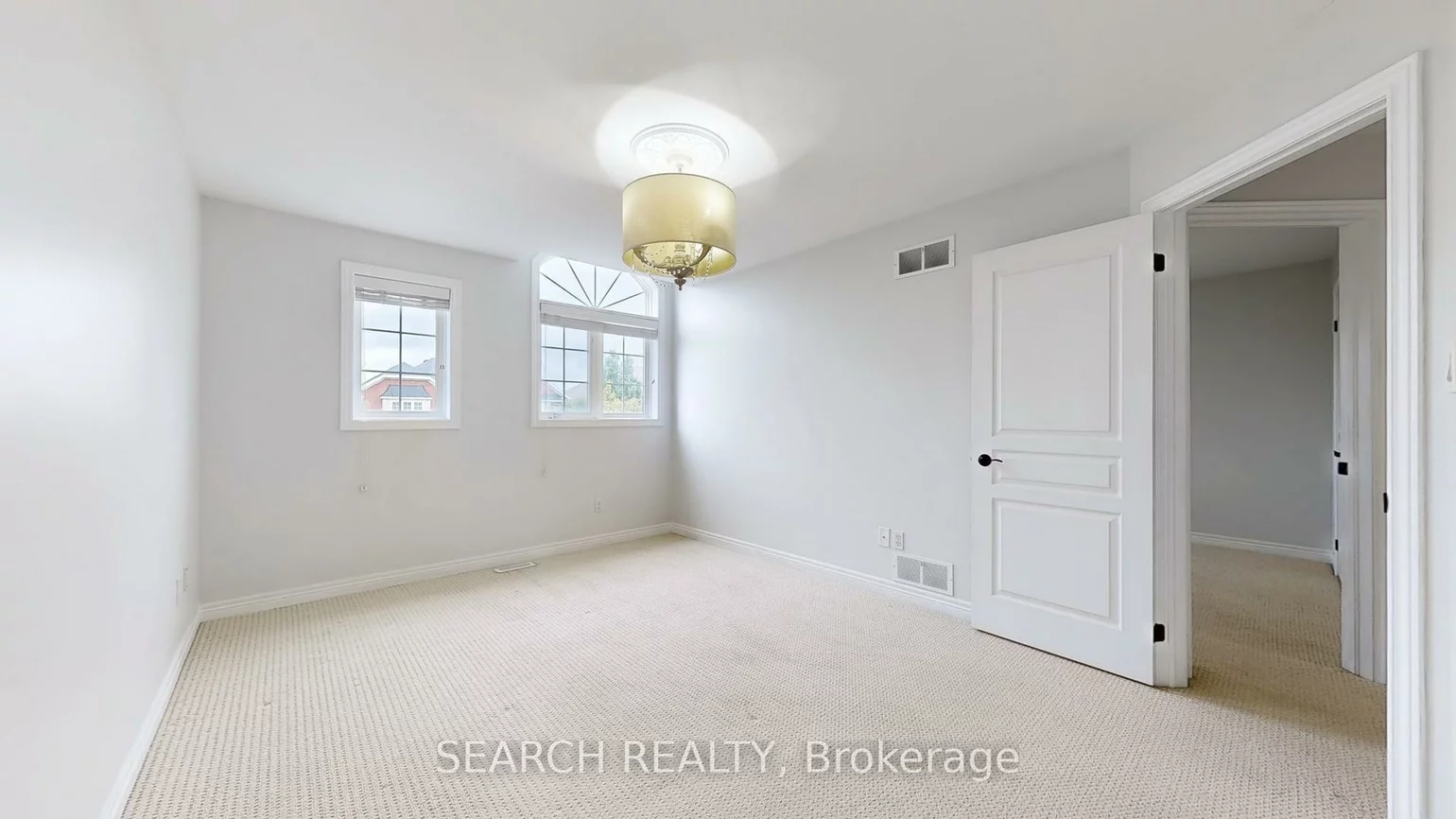 2280, Highcroft, 1022 - WT West Oak Trails, Oakville