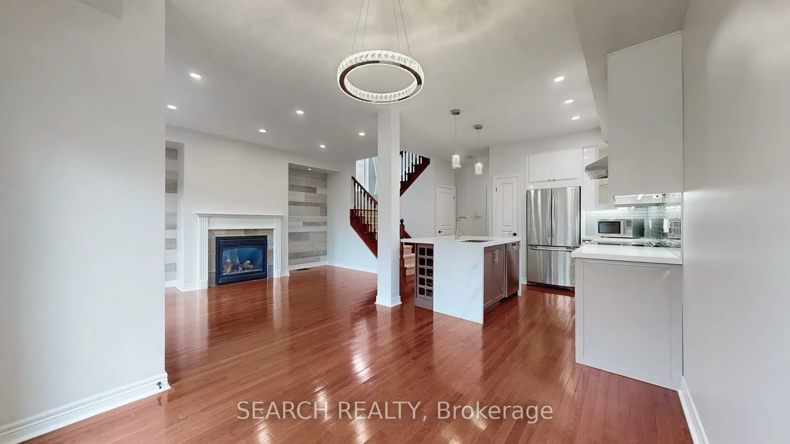 2280, Highcroft, 1022 - WT West Oak Trails, Oakville