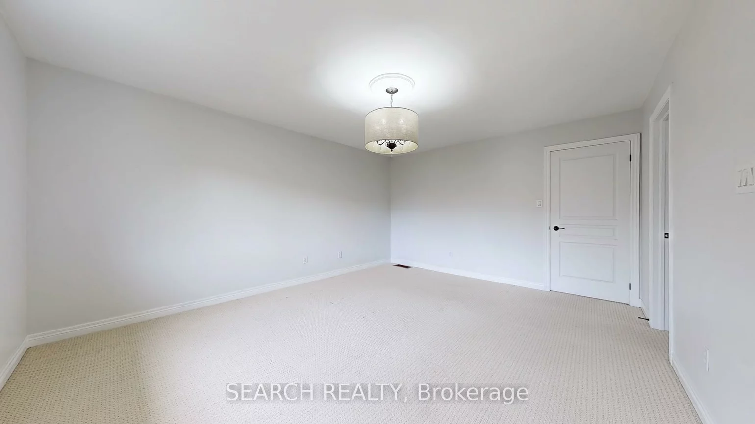 2280, Highcroft, 1022 - WT West Oak Trails, Oakville