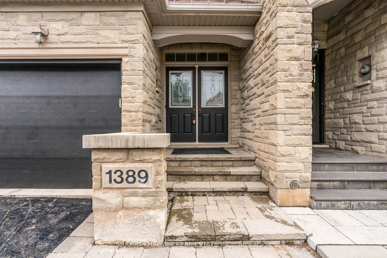 1389, Craigleith, 1009 - JC Joshua Creek, Oakville
