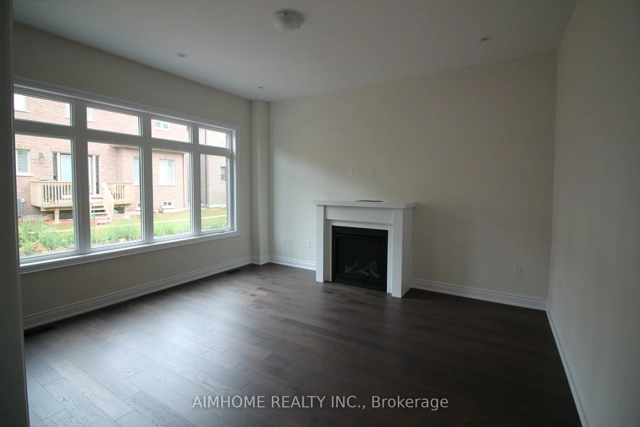 3453, Mosley, 1008 - GO Glenorchy, Oakville