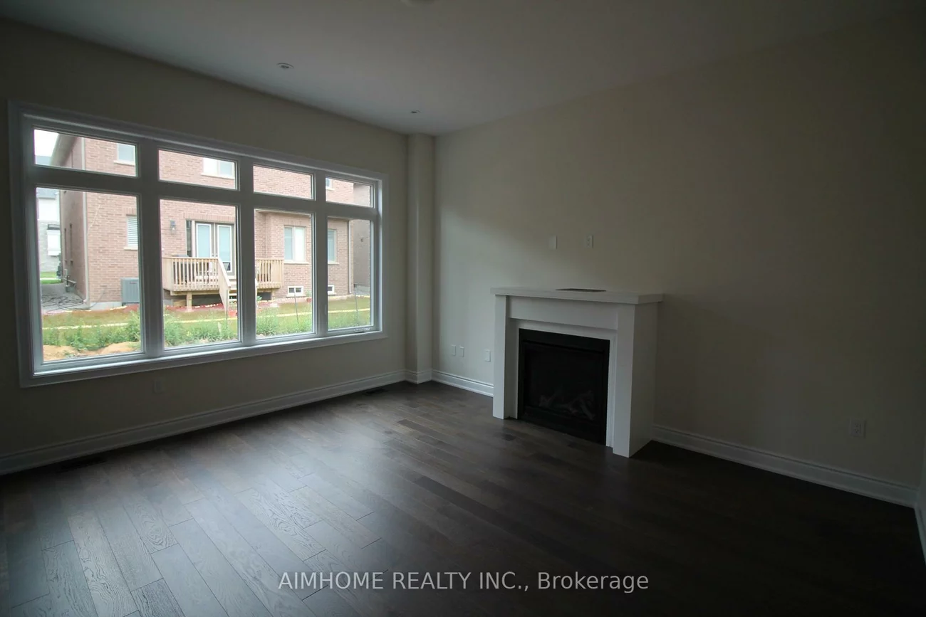 3453, Mosley, 1008 - GO Glenorchy, Oakville