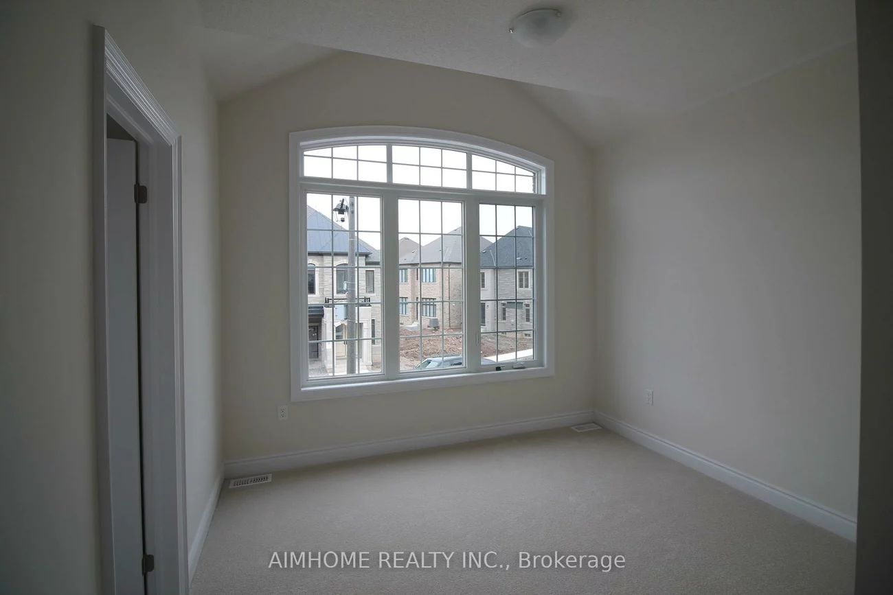 3453, Mosley, 1008 - GO Glenorchy, Oakville
