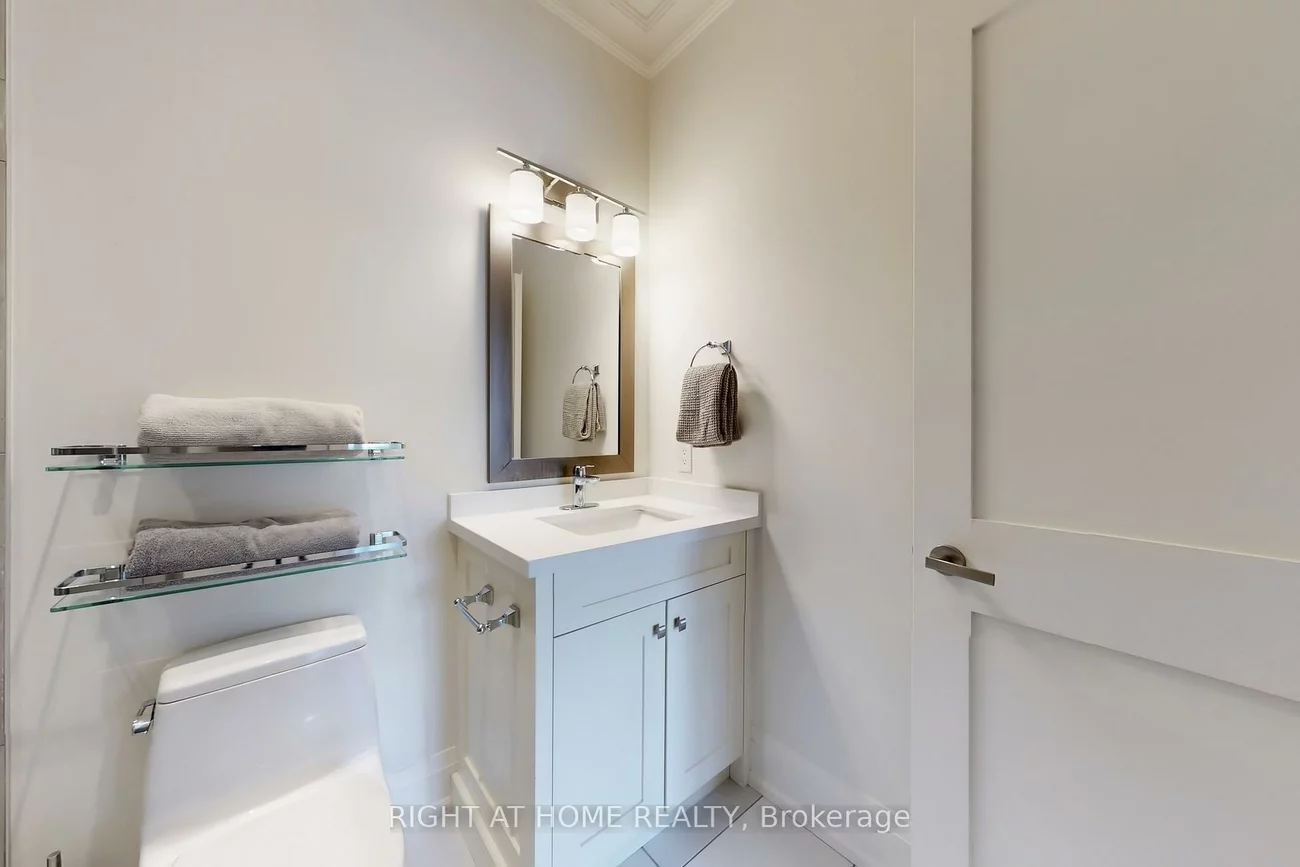 490, Orchard, 1020 - WO West, Oakville