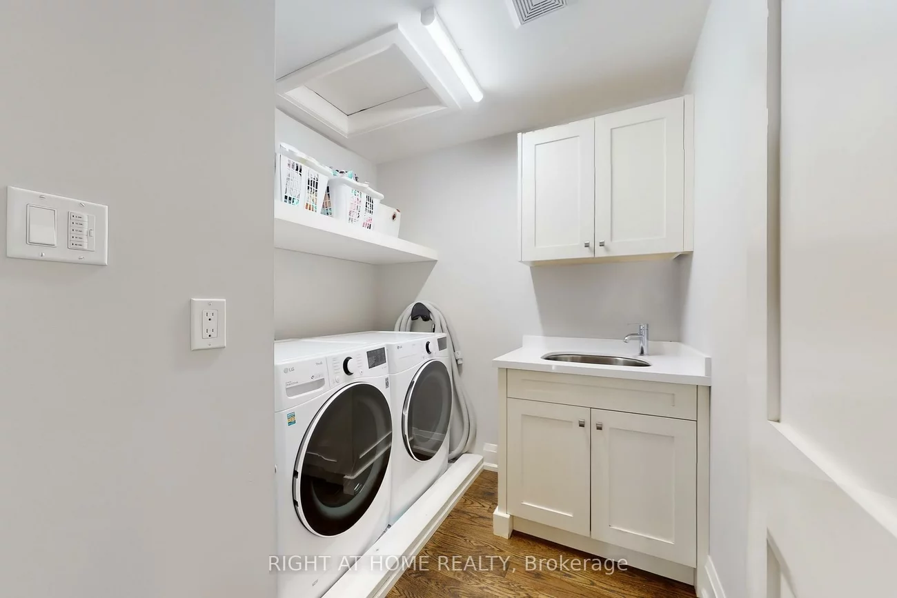 490, Orchard, 1020 - WO West, Oakville