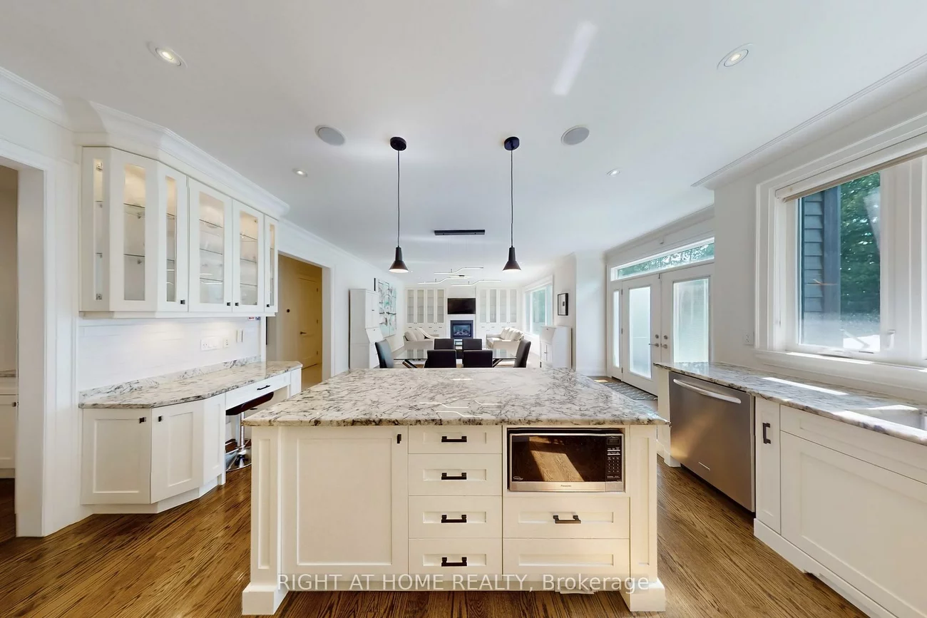 490, Orchard, 1020 - WO West, Oakville