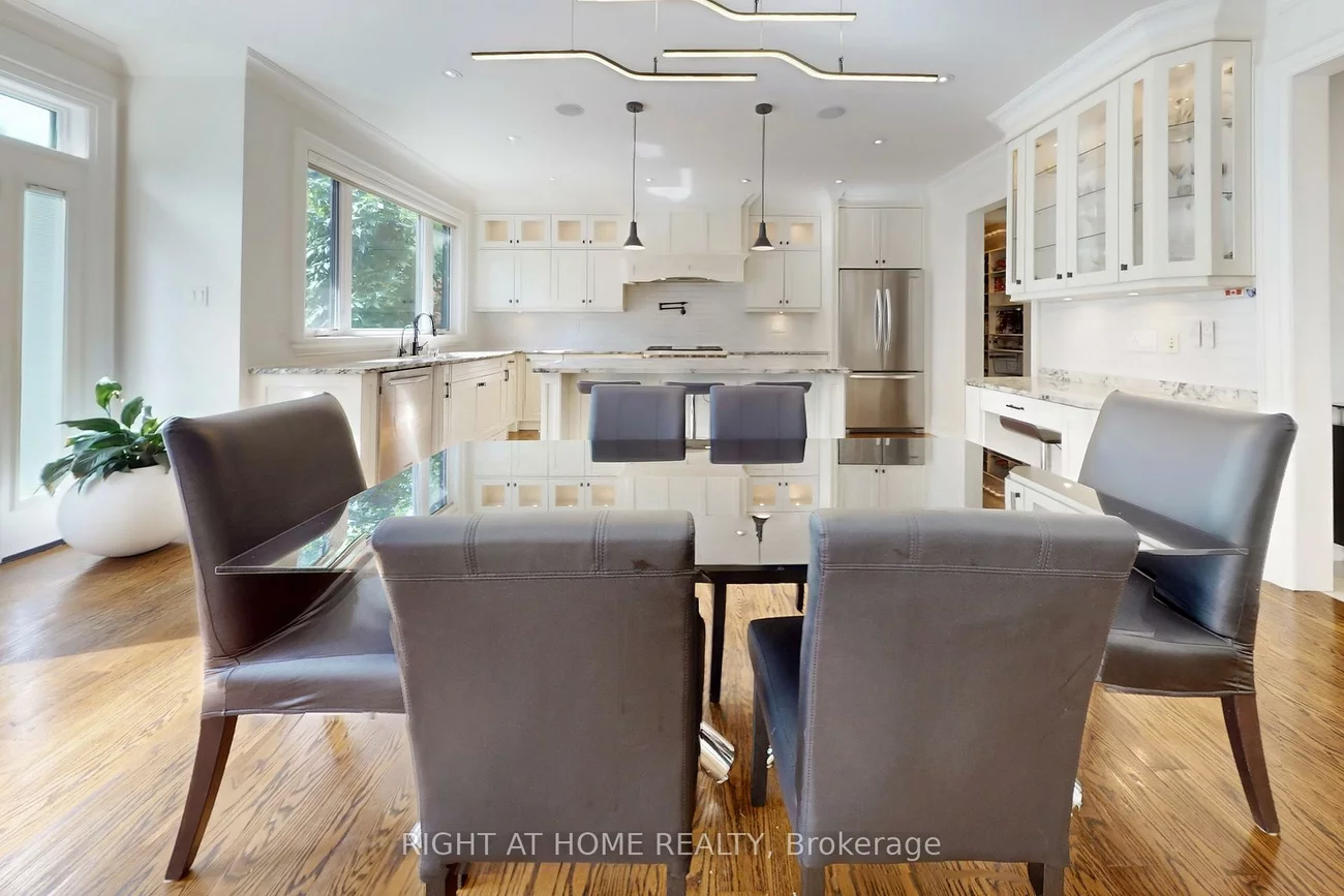 490, Orchard, 1020 - WO West, Oakville