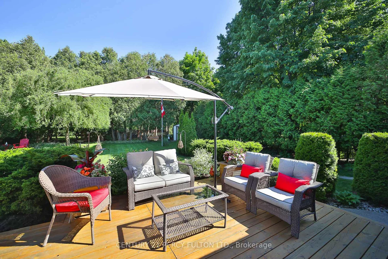 1520, Rebecca, 1017 - SW Southwest, Oakville