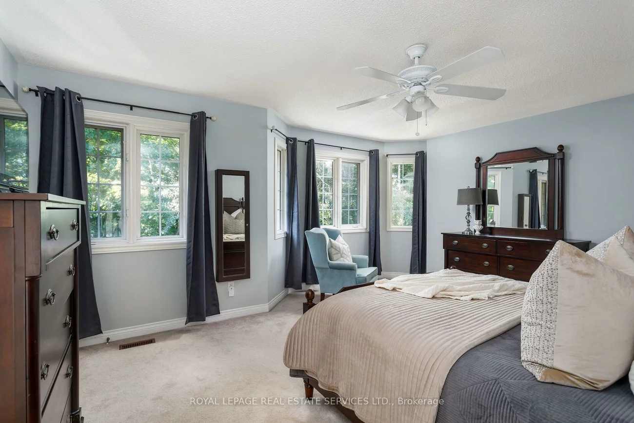 2349, Hilltop, 1022 - WT West Oak Trails, Oakville