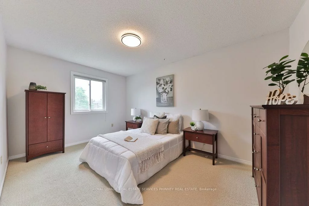 296, Evergreen, 1018 - WC Wedgewood Creek, Oakville