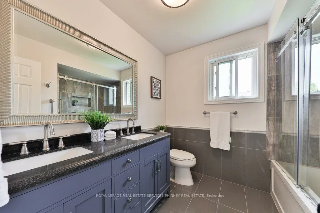 296, Evergreen, 1018 - WC Wedgewood Creek, Oakville