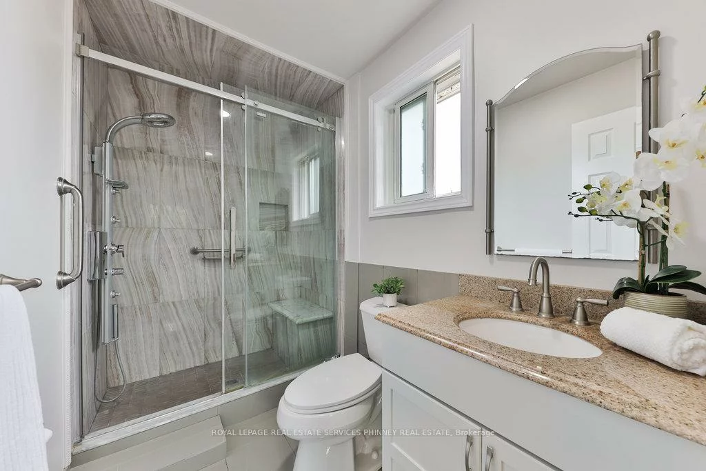 296, Evergreen, 1018 - WC Wedgewood Creek, Oakville