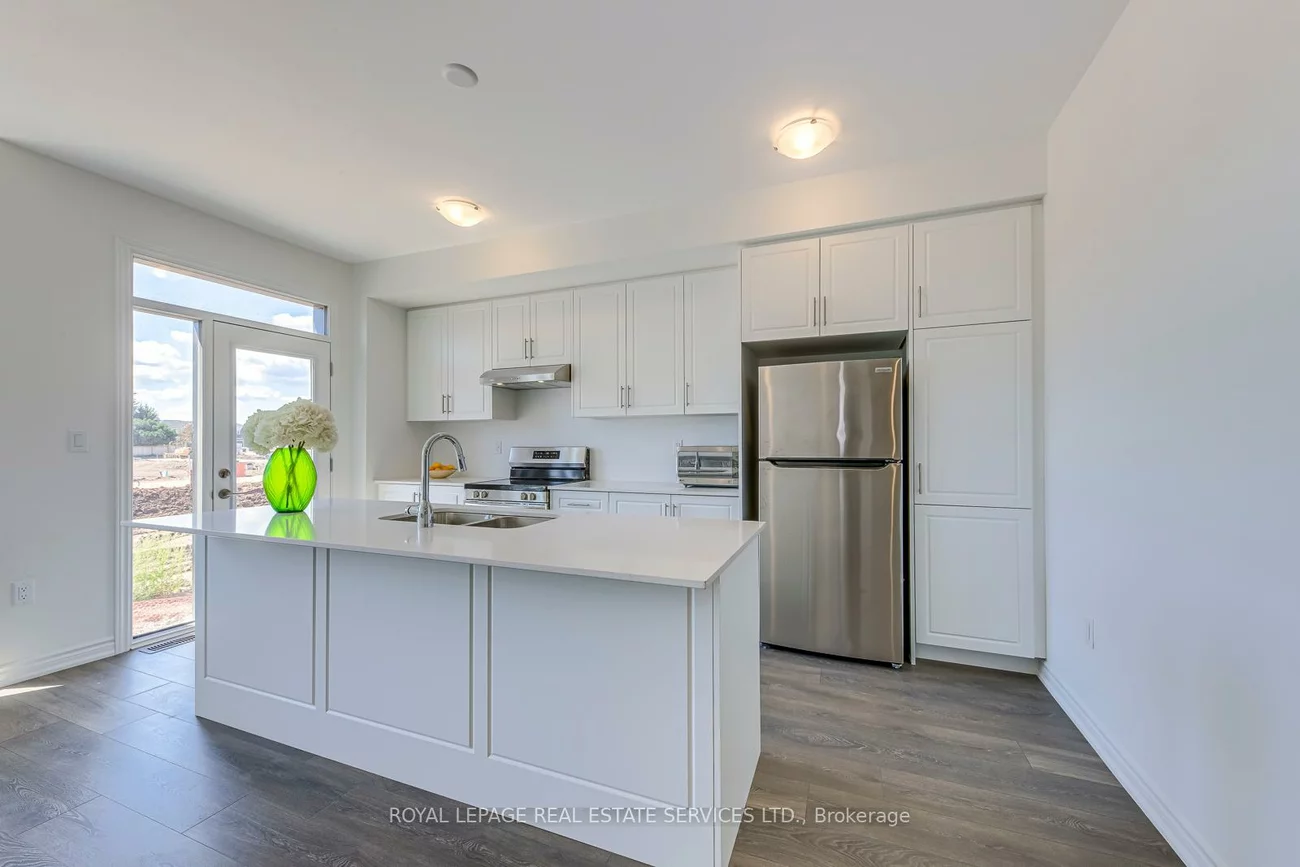 3042 Robert Lamb Blv, Robert Lamb, 1010 - JM Joshua Meadows, Oakville