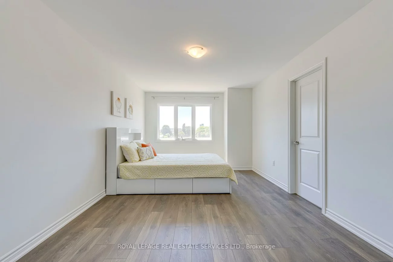3042 Robert Lamb Blv, Robert Lamb, 1010 - JM Joshua Meadows, Oakville