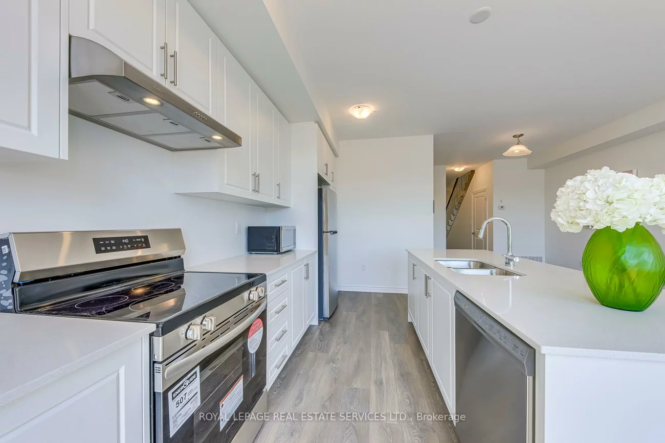 3042 Robert Lamb Blv, Robert Lamb, 1010 - JM Joshua Meadows, Oakville