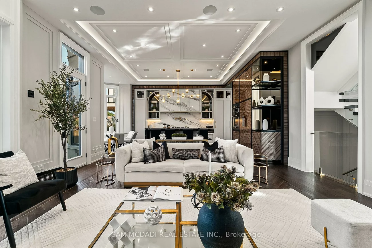 321, Morden, 1020 - WO West, Oakville