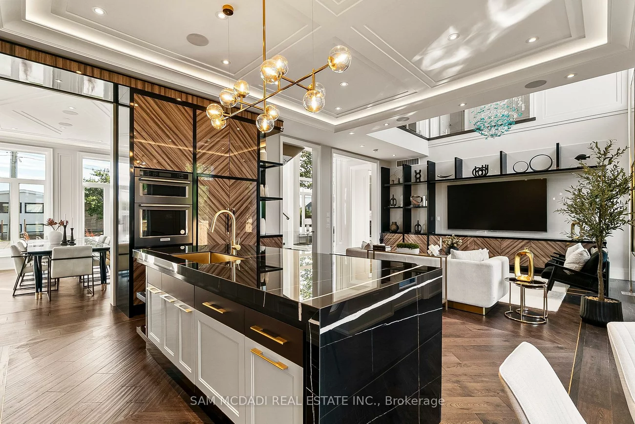 321, Morden, 1020 - WO West, Oakville