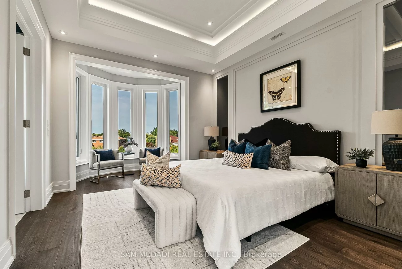 321, Morden, 1020 - WO West, Oakville