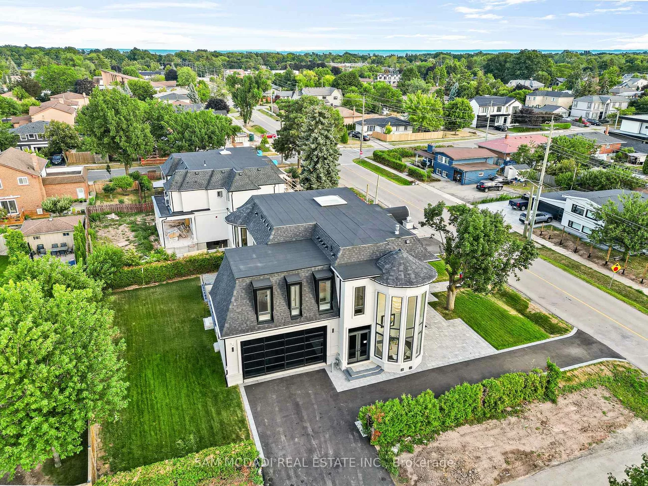 321, Morden, 1020 - WO West, Oakville