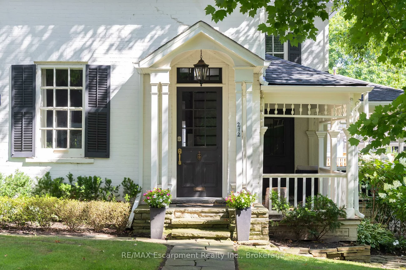 212, King, 1013 - OO Old Oakville, Oakville