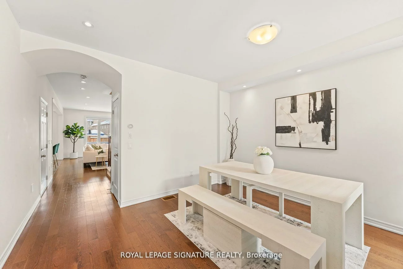 3453, Fourth, 1016 - SH Sixteen Hollow, Oakville