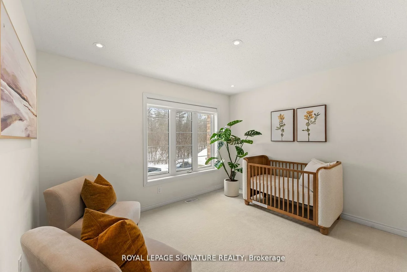 3453, Fourth, 1016 - SH Sixteen Hollow, Oakville