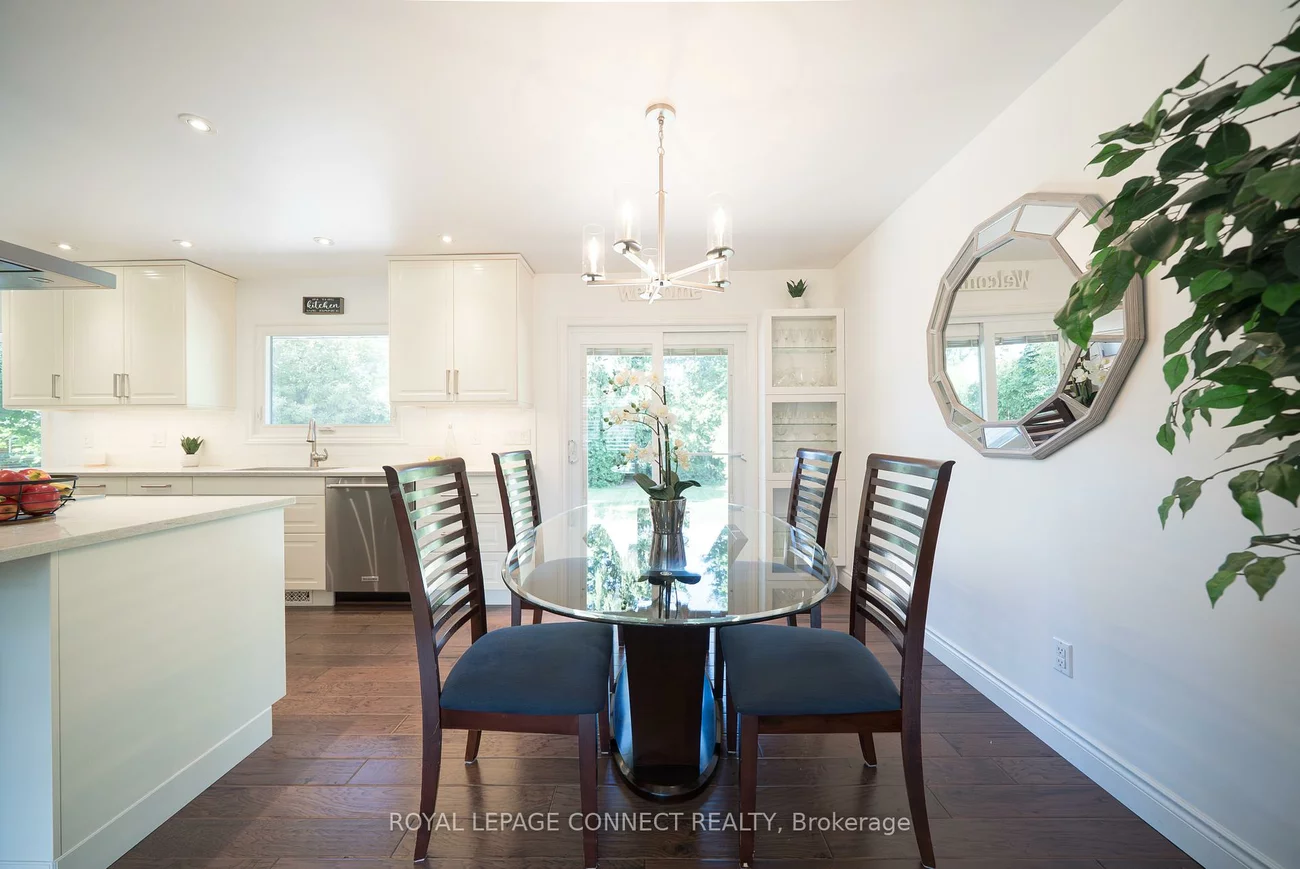 338, Sawyer, 1020 - WO West, Oakville