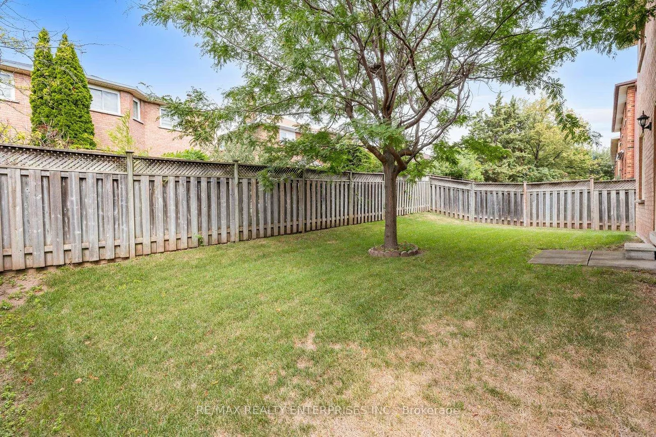 2941, Caradoc, 1004 - CV Clearview, Oakville