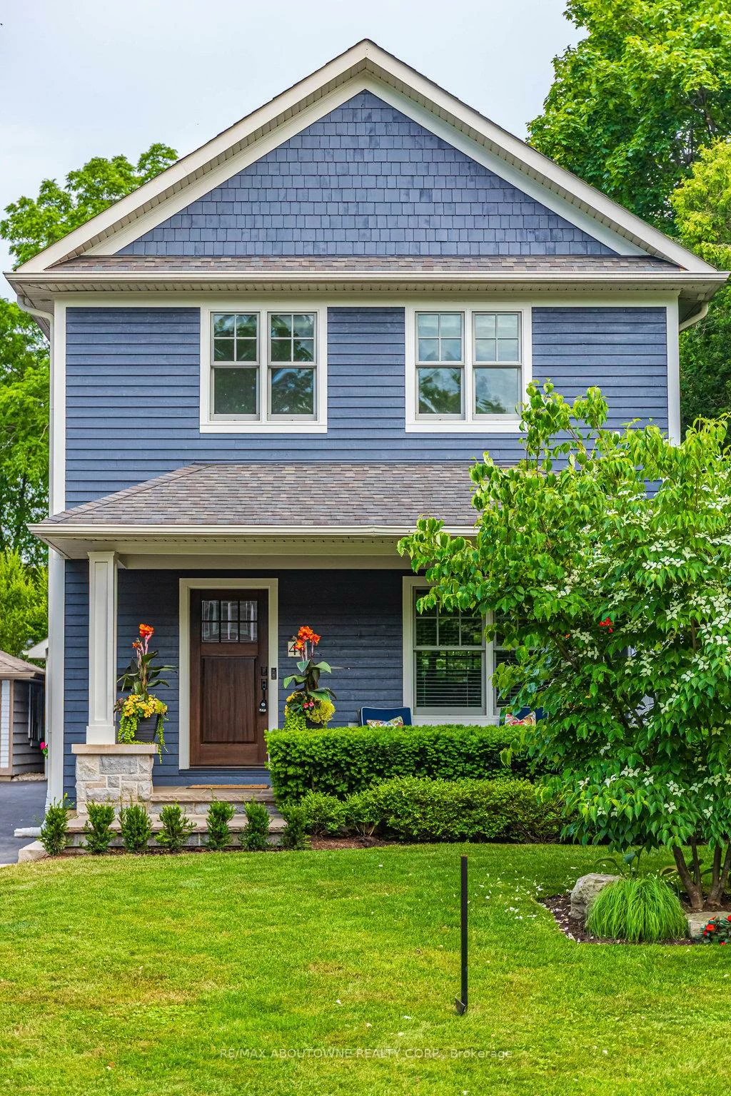 44, Head, 1002 - CO Central, Oakville