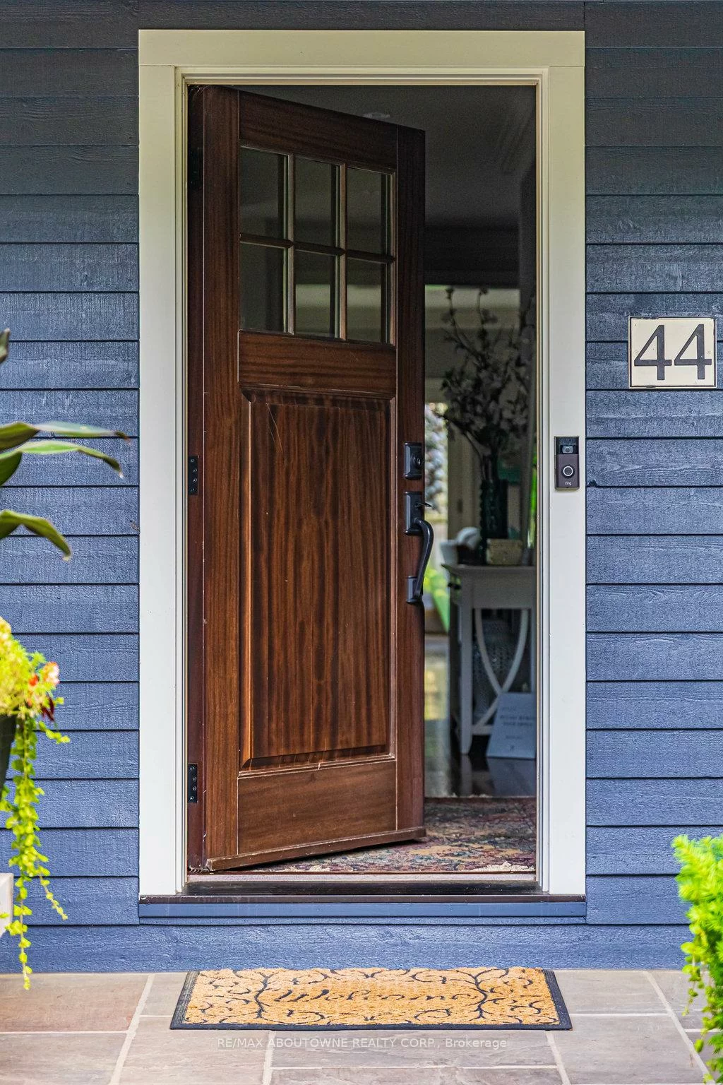 44, Head, 1002 - CO Central, Oakville