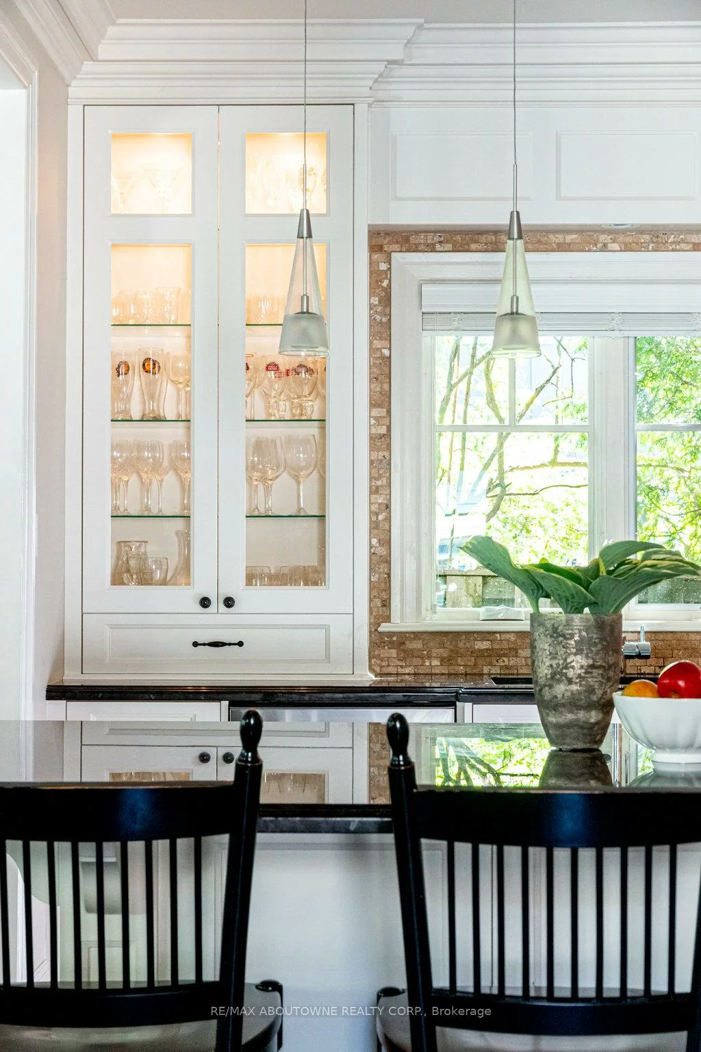 44, Head, 1002 - CO Central, Oakville