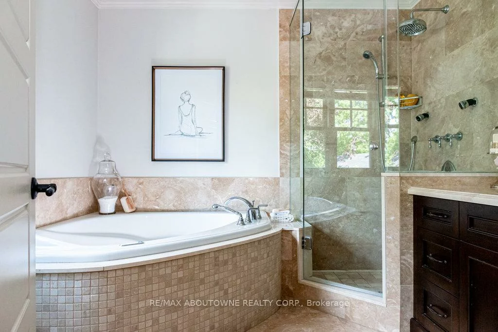 44, Head, 1002 - CO Central, Oakville