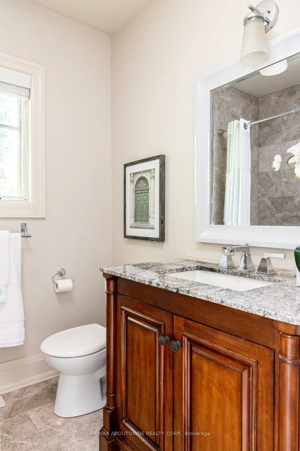 44, Head, 1002 - CO Central, Oakville