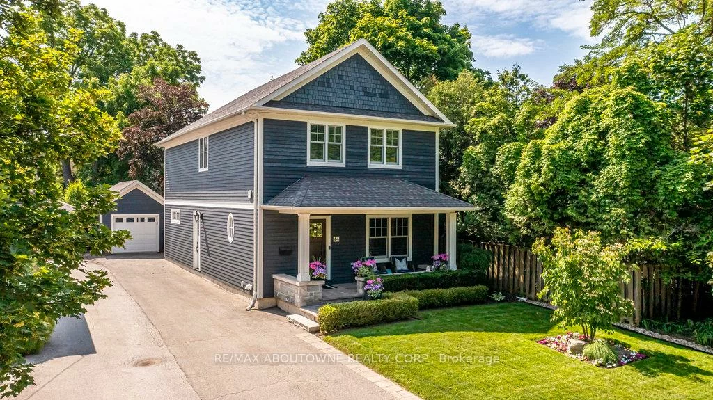 44, Head, 1002 - CO Central, Oakville