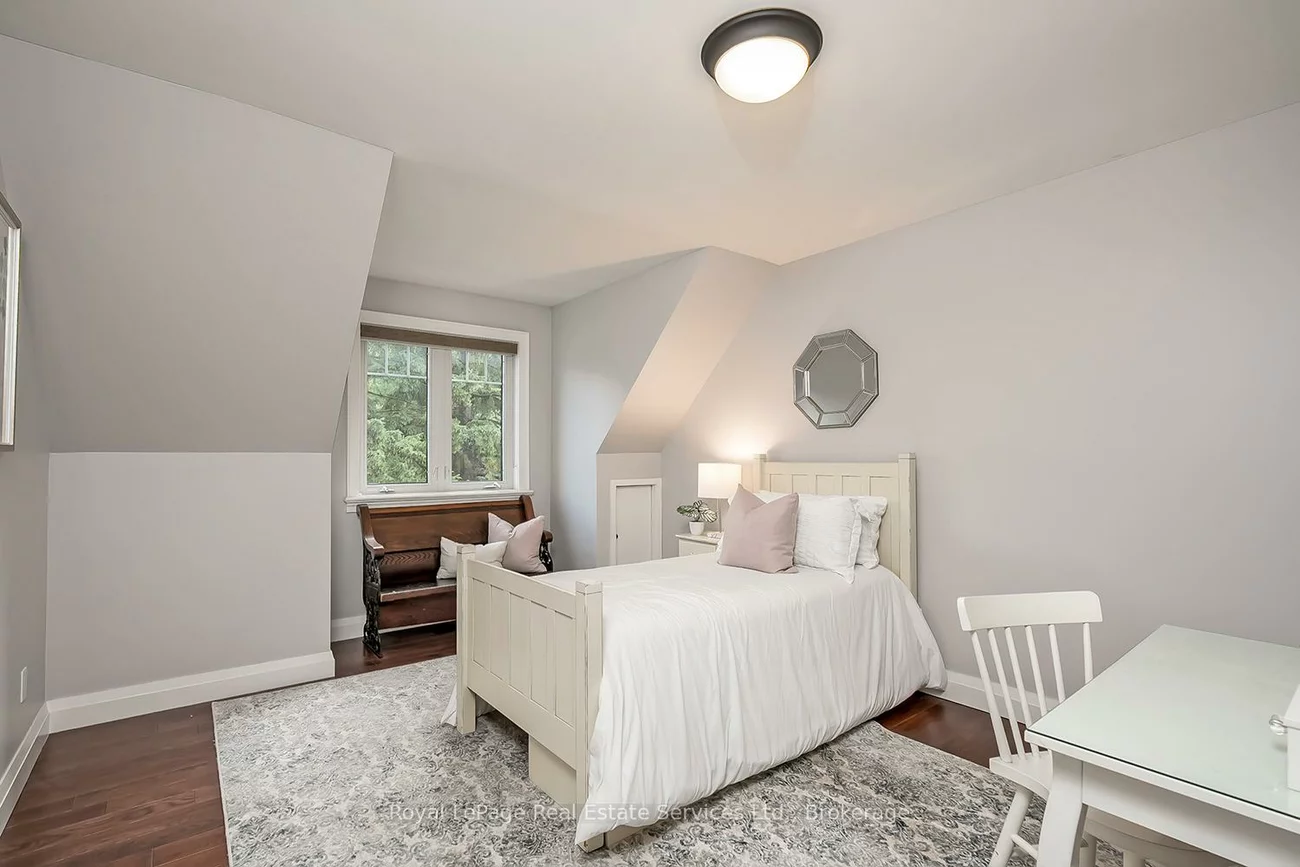 1071, Melvin, 1011 - MO Morrison, Oakville