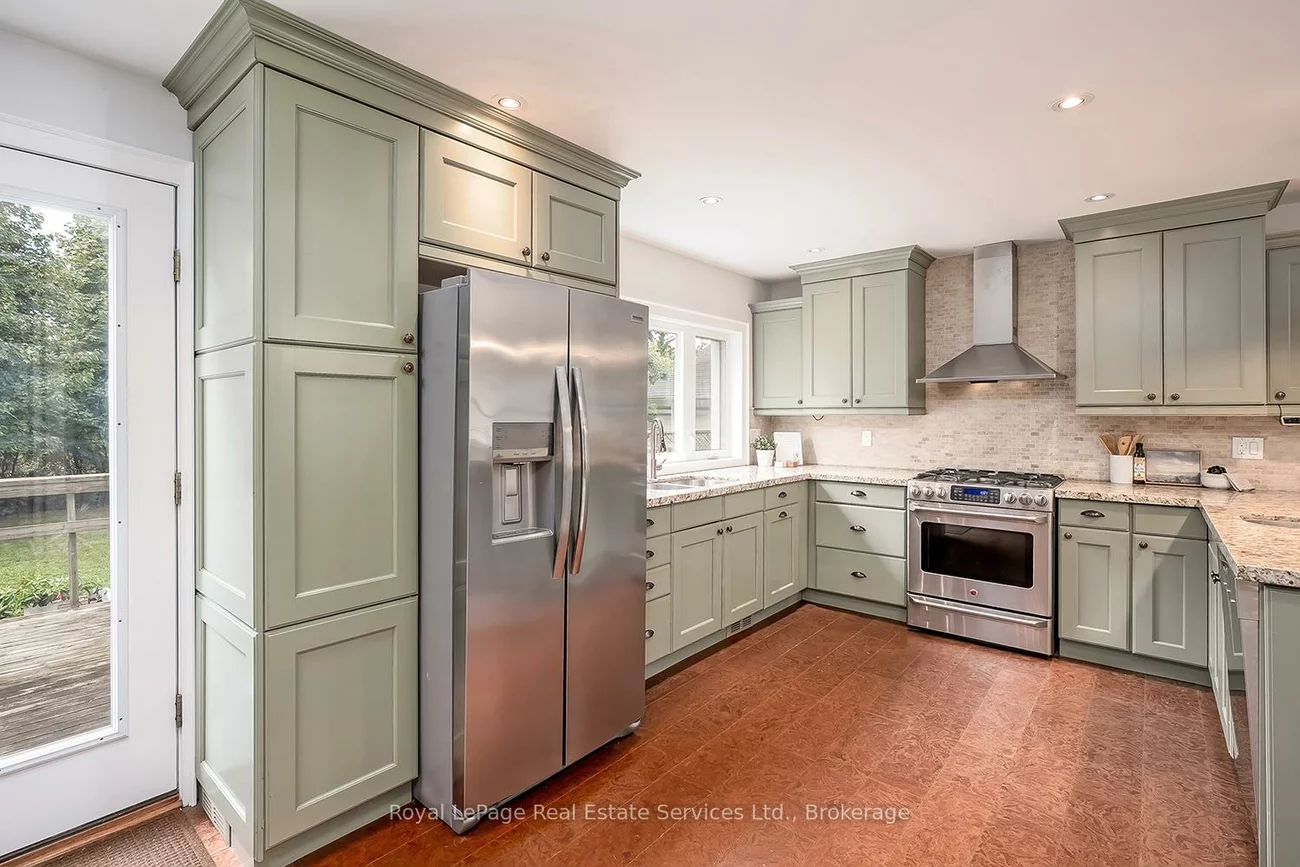 1071, Melvin, 1011 - MO Morrison, Oakville