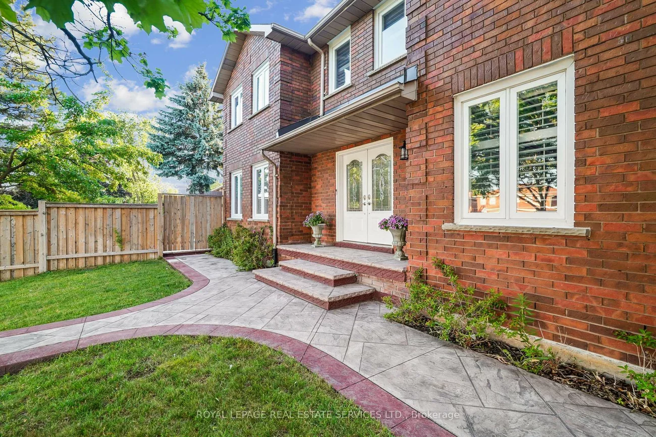 2814, Guilford, 1004 - CV Clearview, Oakville