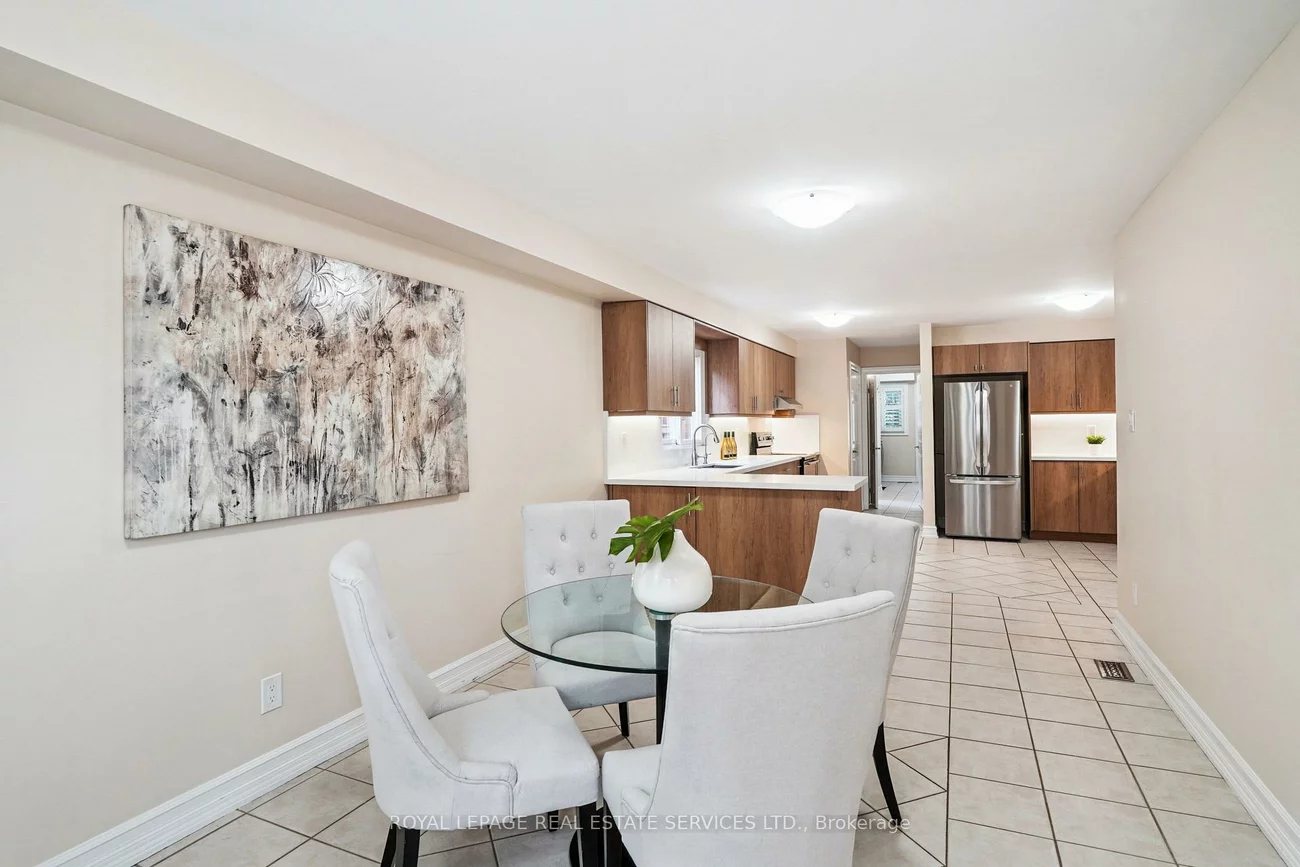 2814, Guilford, 1004 - CV Clearview, Oakville