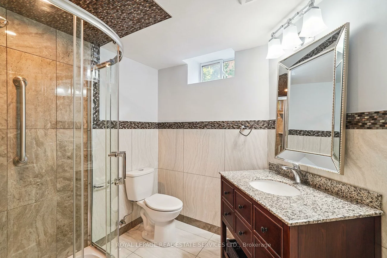 2814, Guilford, 1004 - CV Clearview, Oakville
